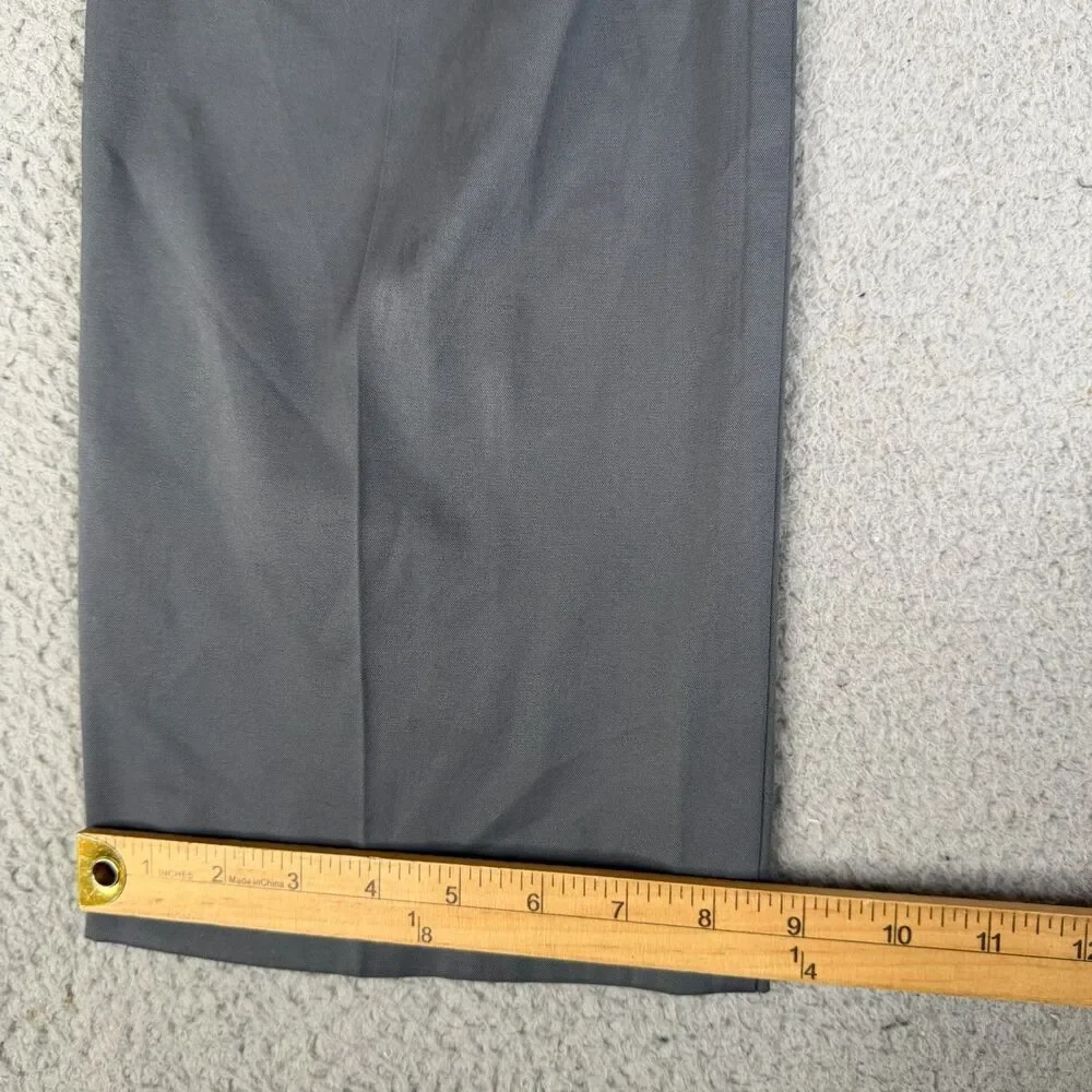 NIKE Golf Chino Pants Mens 34x32 Gray Dri Fit Performance Stretch Flat Front